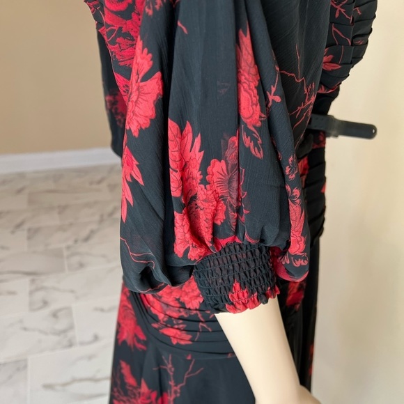 𝅺City chic floral dress - Picture 7 of 12